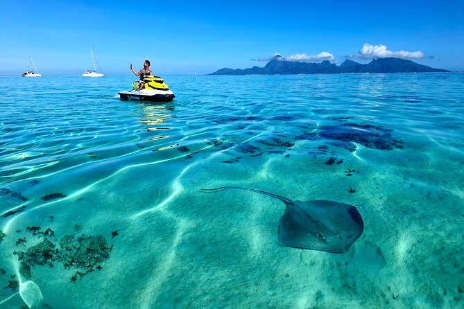 1-hour jet ski excursion in Tahiti - Who will enjoy this ride most?