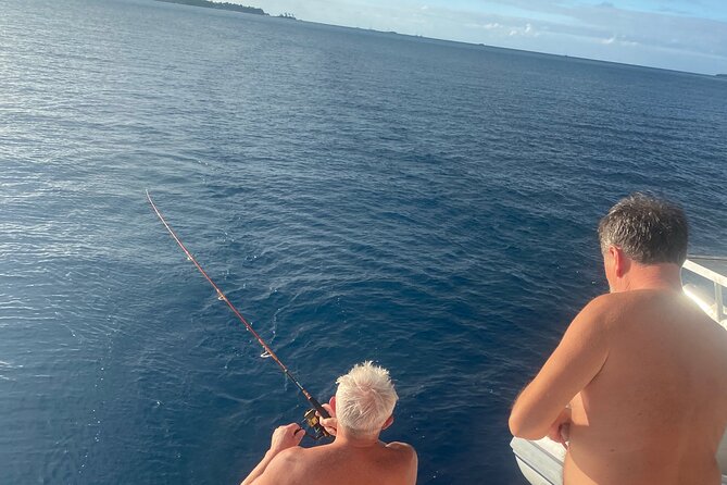 4 Days and 3 Nights in Catamaran on Raïatea and Tahaa - Day 3: Three hours near Motu Ofetaro