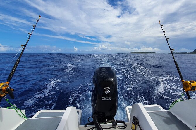 A Day of Big Game Fishing in a small group - Leaving the lagoon for open-water fishing