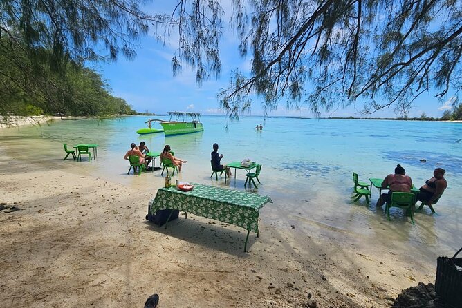 Activity/Excursion Lagoon Tour to Moorea by Canoe 6 hours - Why this six-hour Moorea canoe trip works so well