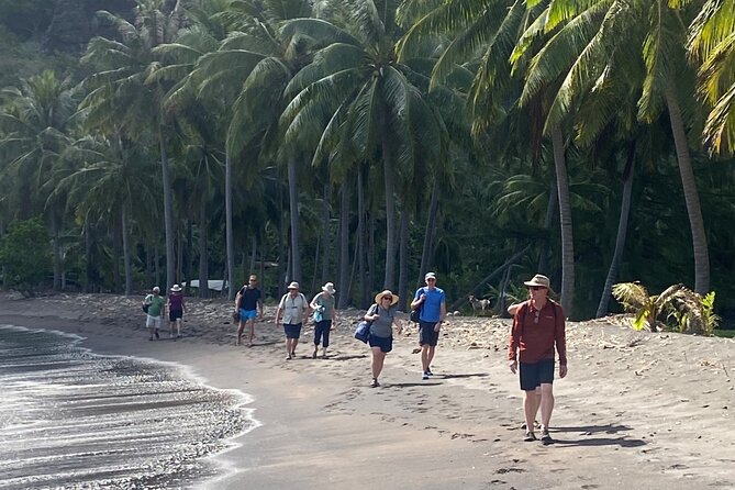 Adventurous Escape to Hakaui Valley - 9:00 welcome with Ana and Tangy