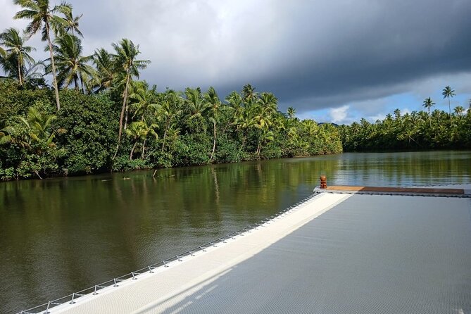 Apetahi day trip around Raiatea on a modern outrigger canoe - What the boat feels like over seven to eight hours