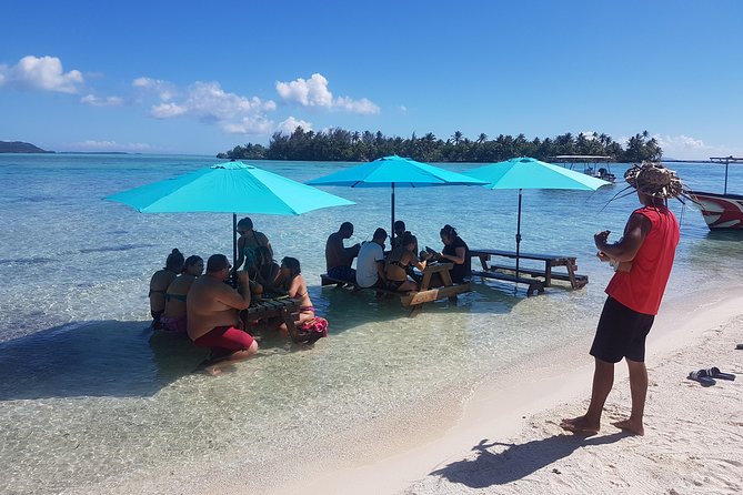 Authentic Polynesian Experience - Pearl farming and the work behind black pearls