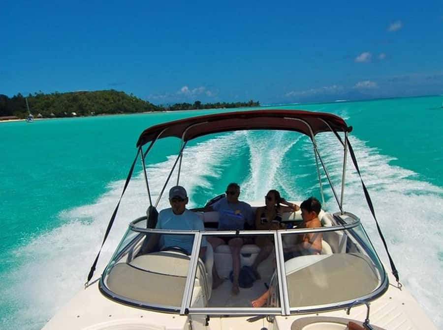 Bora Bora: 3.5-Hour Lagoon Boat Tour with Snorkeling - Two Coral Gardens With a Guide in the Water