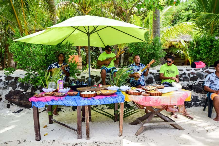 Bora Bora: 4x4 Safari with Snorkelling Combo Tour - Key points at a glance