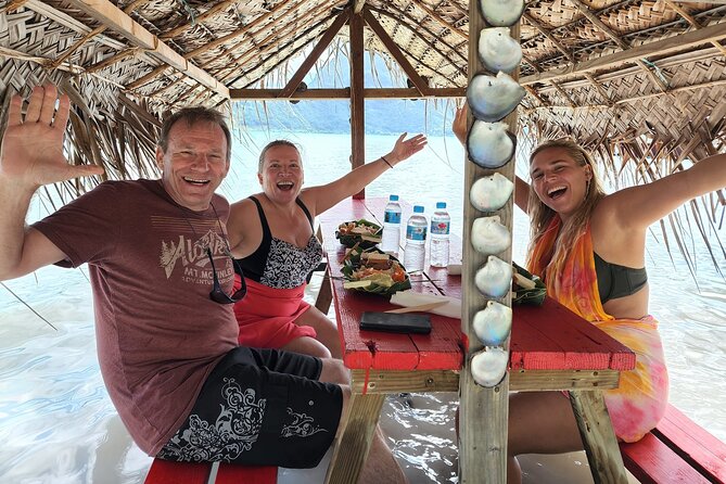 Bora Bora Combo Tour: Lagoon Cruise and 4WD Tour Including Snorkeling - Crafts, coconut oil, and tropical fruit
