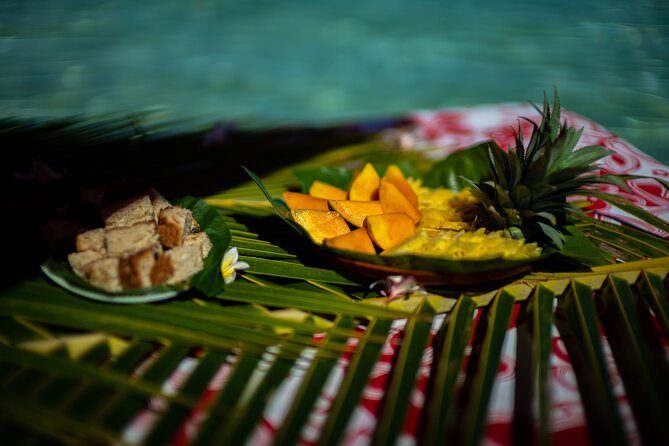 Bora Bora Full Day Snorkeling with Lunch - Group size, pickup, and physical demands