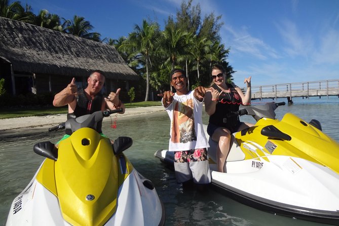 Bora Bora Moana Jet Ski - Driving, changing places, and keeping the ride comfortable