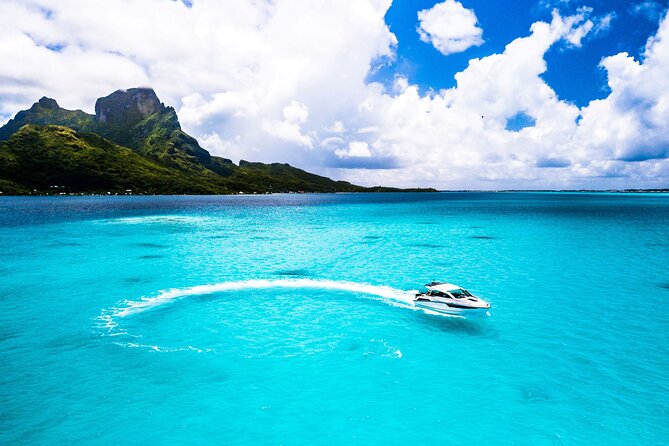 Bora Bora Private Arrival Airport to Hotels Boat Transfer - Why private can be faster than the hotel boat