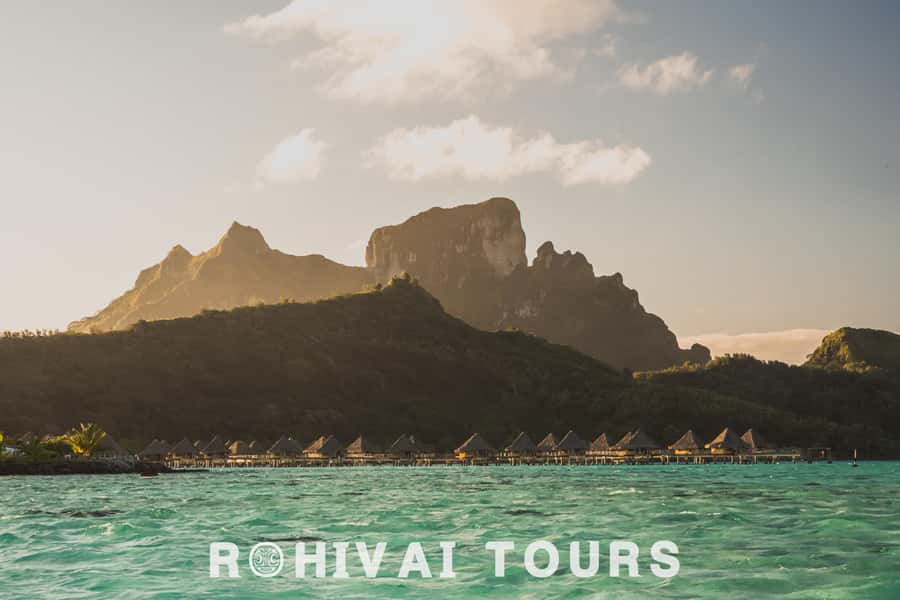 Bora Bora: Private Sunset cruise on the lagoon - A sunset cruise built for two
