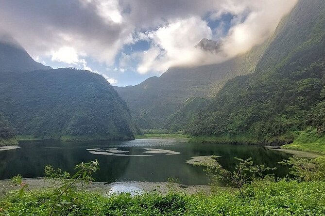 Crossing Over Tahiti Island Safari 4x4 - Who should take this Tahiti safari