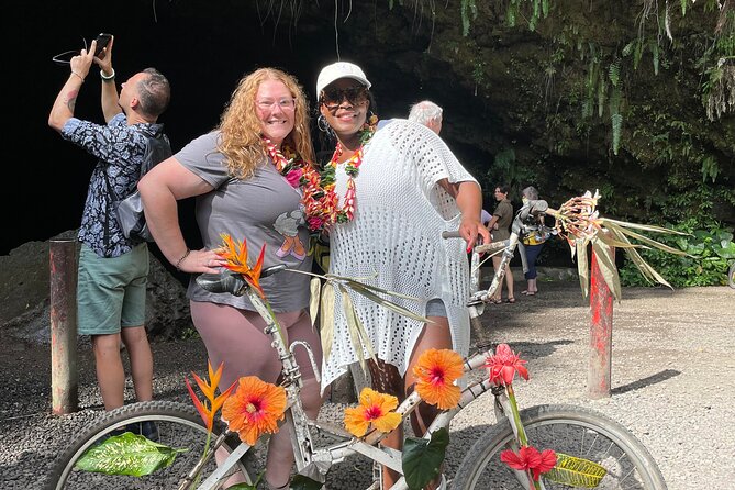 Discovering the emblematic sites of Tahiti - Taravao or Teahupoo, two very different southern choices