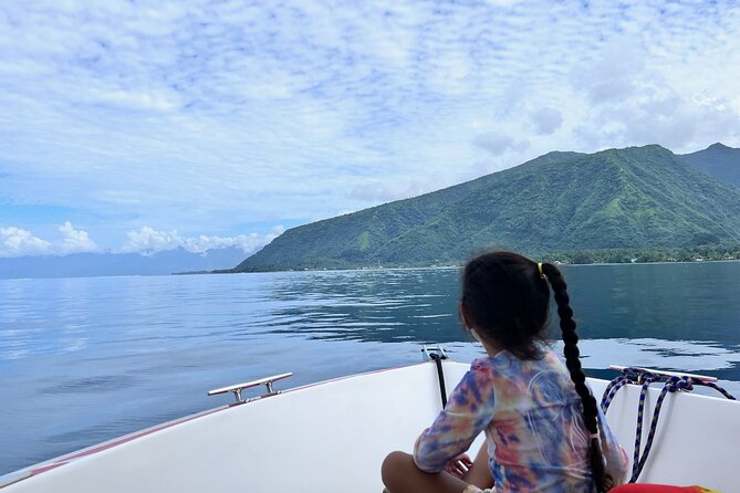 Excursion to discover the authentic Tahiti Peninsula 4:00 - Polynesian music, stories, and an easygoing crew
