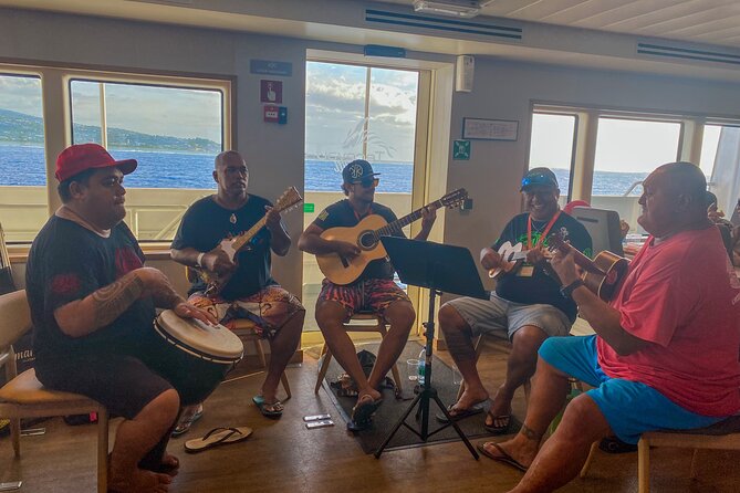 Ferry Transfer between Papeete, Tahiti and Moorea - Who will enjoy this ferry most