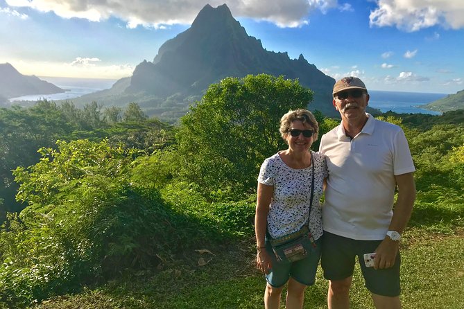 Franckyfranck Tours Moorea - Half day Tours - Juice and liquor tasting depends on the calendar
