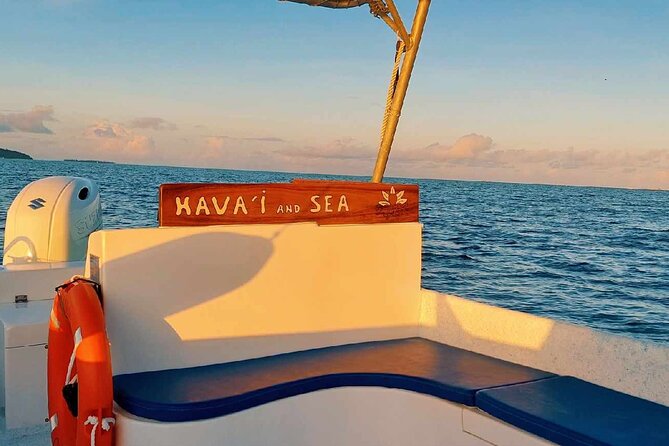 Guided sunset cruise on Raiatea Lagoon - Who will enjoy this cruise most?