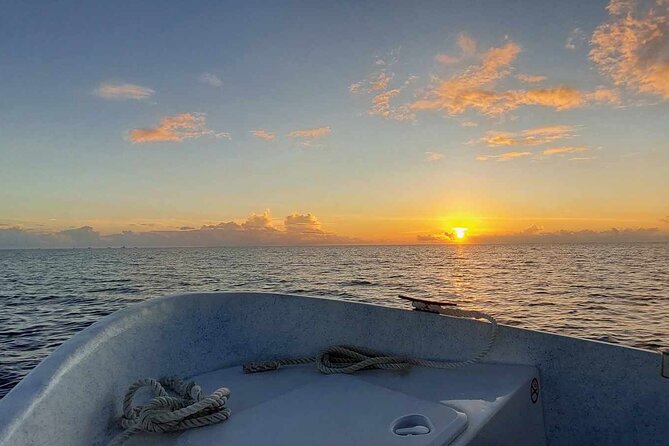 Guided sunset cruise on Raiatea Lagoon - The boat ride across Raiatea Lagoon
