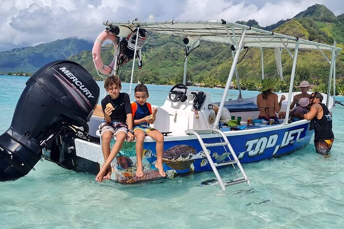 Half Day Private Boat Snorkeling Excursion Moorea - A private morning across Moorea’s famous bays