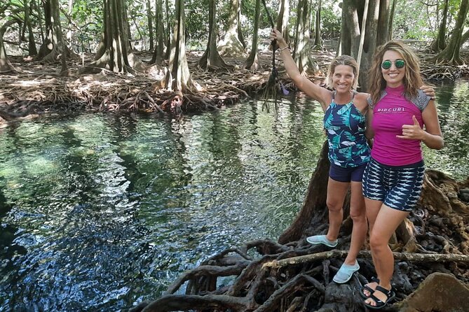 Half day Tahiti Peninsula and Teahupoo boat tour (shared boat) - Food, drinks, and the family-run feel