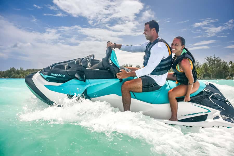 Jet Ski Around Bora Bora - Speed Through Paradise - Swimming in the clear lagoon