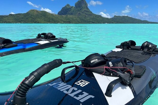 JetSurf Private Riding Lessons in Bora Bora - The briefing with Tomas and Vehiatua