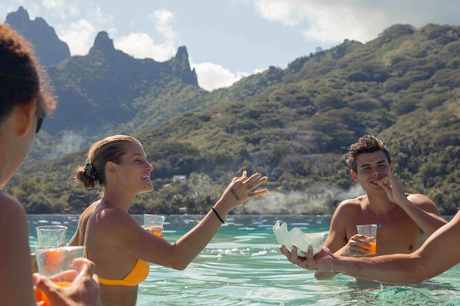 Lagoon Tour in Moorea in Small Group with Lunch - Lunch by the lagoon at Coco Beach or Toahere Beach House