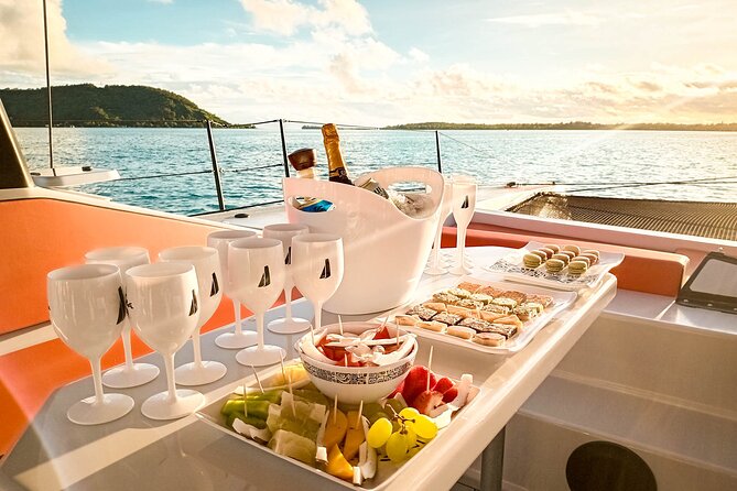 LUXURY PRIVATE Catamaran Bora Bora : Half-Day Trip - Swimming at a colorful fish-filled snorkel stop