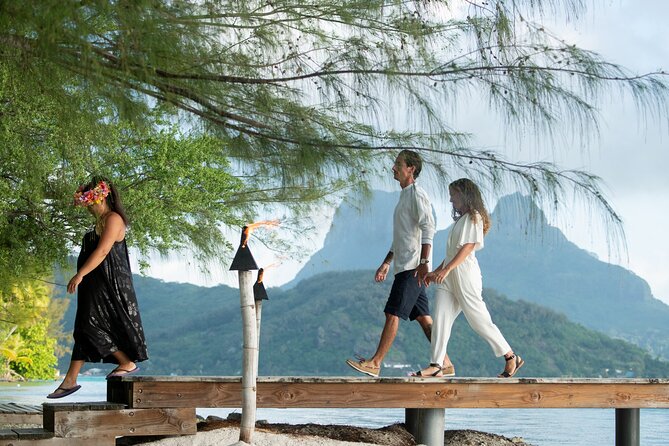 Luxury Private Sunset Cruise and Motu Dinner in Bora-Bora - Optional snorkeling before the evening begins
