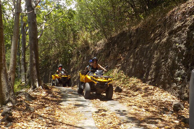 Medium Magical Combo in Moorea of 2 hours of Jetski and 3h30 of Quad - The quad ride begins with a view from Belvedere
