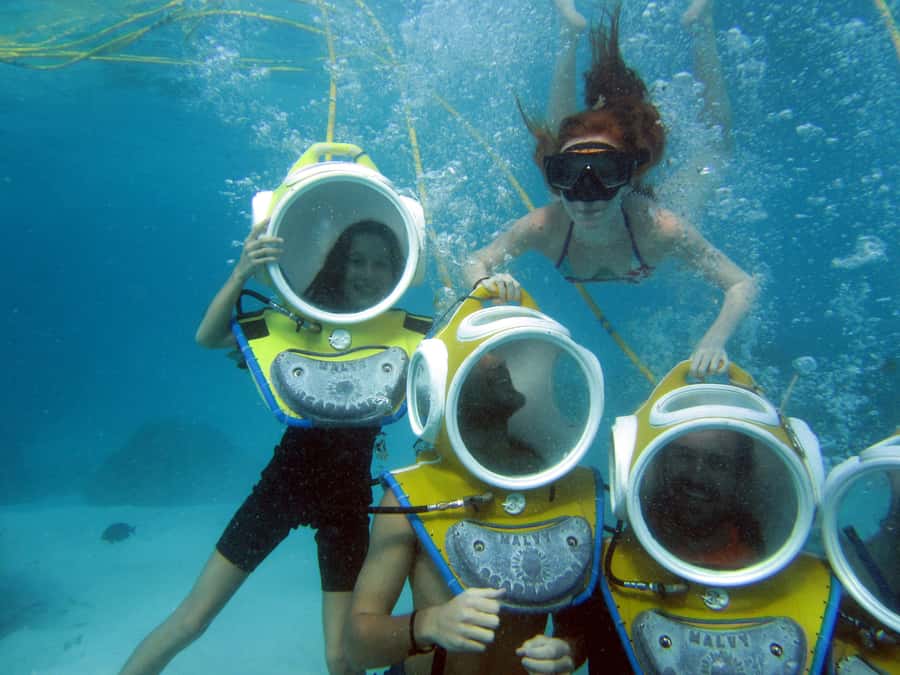Moorea: Aquablue Helmet Underwater Walking Experience - Weather, visibility, and expectations