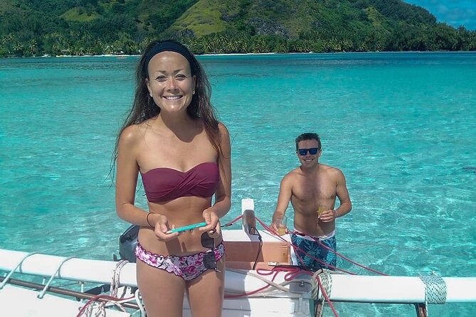 Moorea Discovery Half-day Sailing - Fruit, drinks, and the relaxed pace