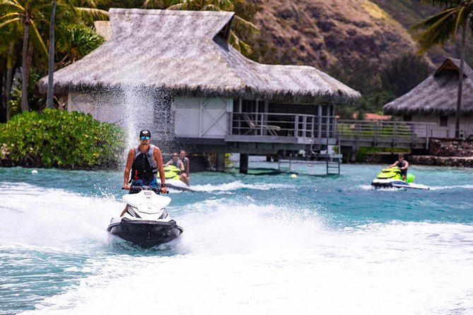 Moorea Explorer Jet Ski tour - Getting started at Moorea Explorer