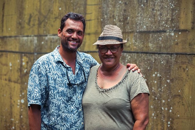 Moorea Street Food Tour - Rain, scenery, and the vehicle-based pace