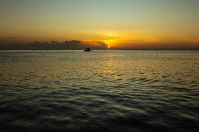 Moorea Sunset Boat Trip - How this compares with a standard sunset cruise