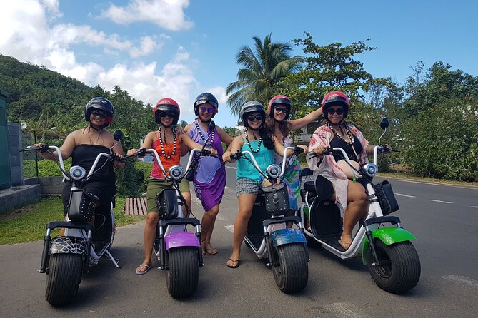 Moorea tour in electric citycoco (in autonomy) - Starting at Motu Tiahura