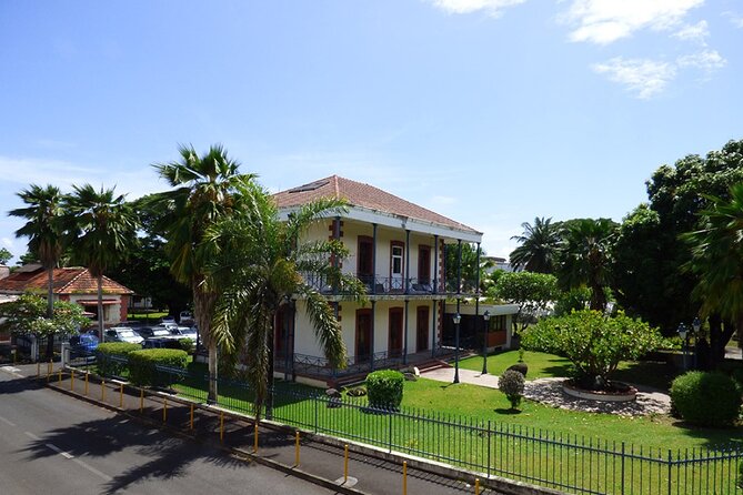 Papeete and Tahiti Historical and Cultural Tour - A small group with room for questions