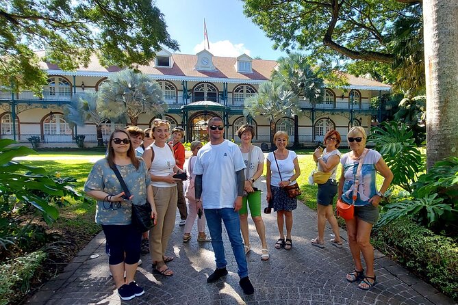 Papeete City Tour, 3hours (on Tahiti) - Forty-five minutes at Papeete Market