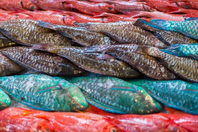 Papeete Market Place - Why Papeete Market is a useful first stop