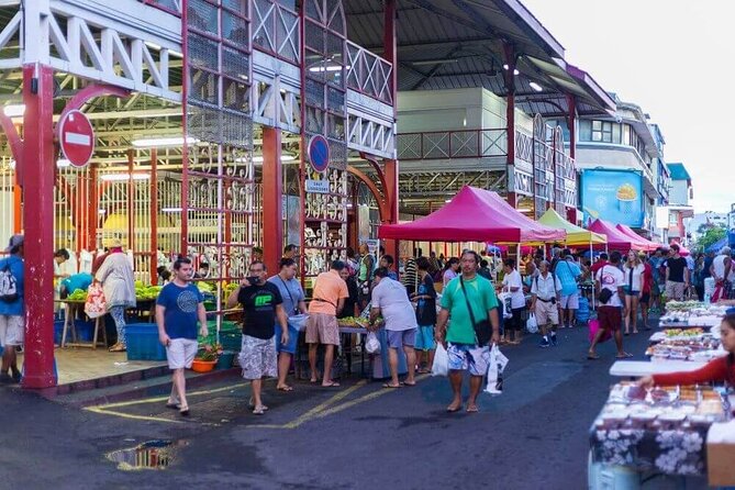 Papeete Market Place - Starting at Tahua Tū Marama
