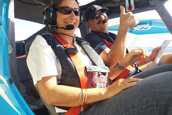 Private flight, in a light plane over the Polynesian motus from Raiatea - What happens when the weather changes