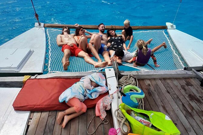 Private Half Day Sailing Excursion on the Lagoon of Tahiti - First stop: wreck sites in 10 to 12 meters of water