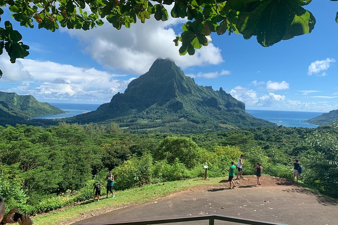 Private Morning Moorea 4WD Tour with Champagne - The distillery brings rum, juice, and local flavor