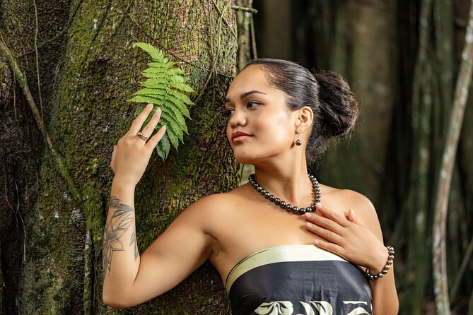 Private Photo Session on The Island of Moorea - Honeymoon, wedding, and family use