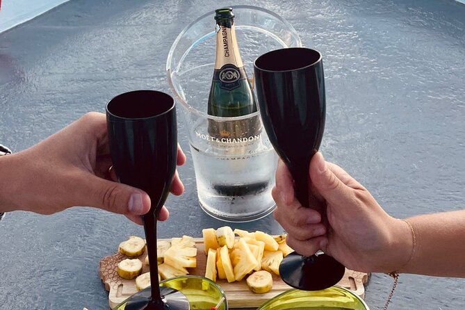 Private sunset cruise in Bora Bora - Champagne, juices, and simple snacks
