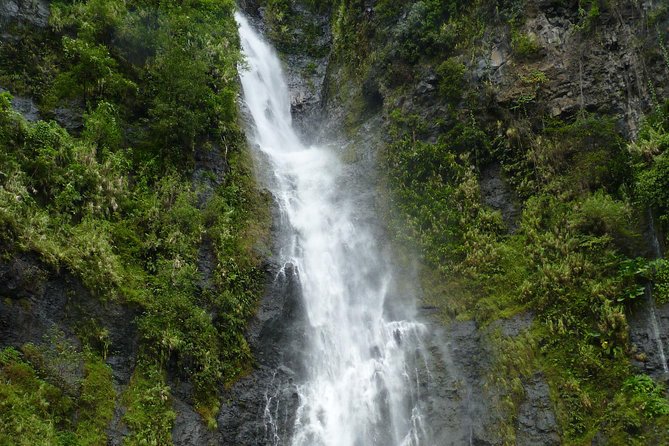 private Tahiti island discovery - Guides Damien, Bertrand and Edouard