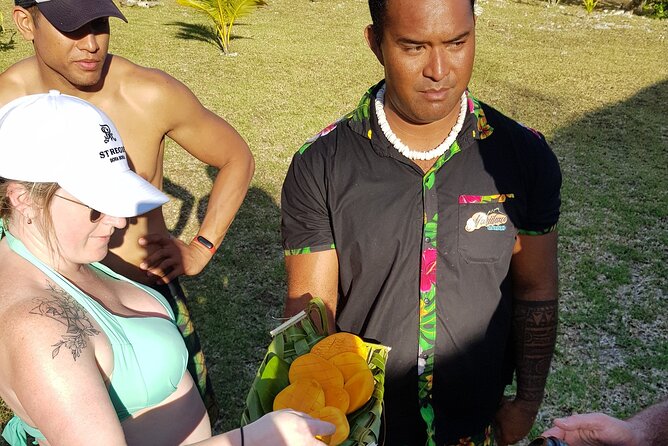 SHARED FULL DAY CULTURAL & LAGOON TOUR - Bora Bora Cultural Lagoon Tour - Learn the basics of a Polynesian canoe