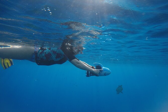 Snorkeling EN Underwater Scooter in Tahiti - Wrecks and the sunken plane add a sense of discovery
