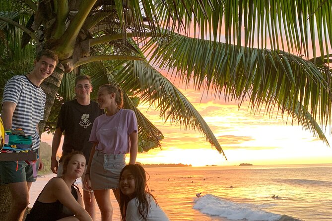 SURF TAHITI Bites & Waves – Surf experience with every bite - A tropical fruit finish by the waves