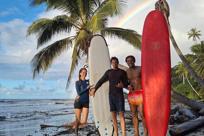 SURF TAHITI Bites & Waves – Surf experience with every bite - Getting set up with the right equipment