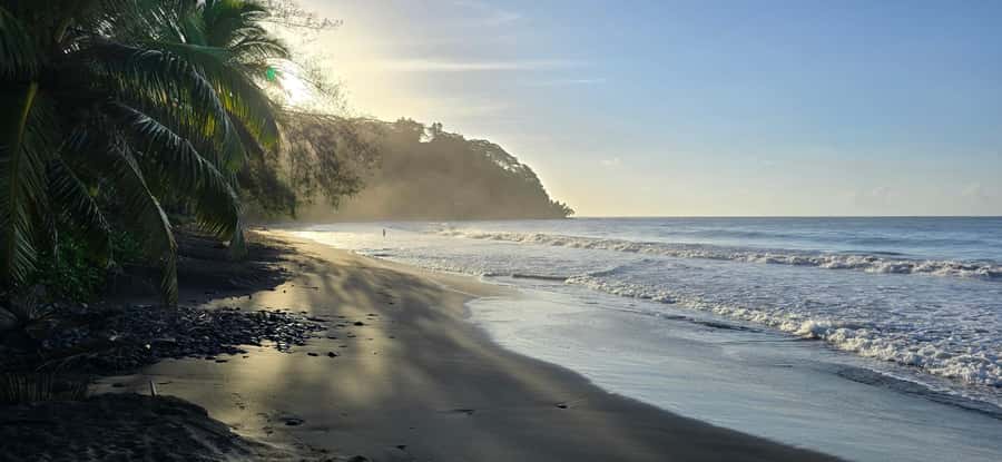 Tahiti: Northeast Coast Waterfalls&Viewpoints Half Day Tour - Faaone Twin Waterfalls and the idea of mana